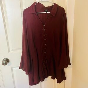 🍷Torrid Button Front Blouse – Size 4🍷 cross-listed